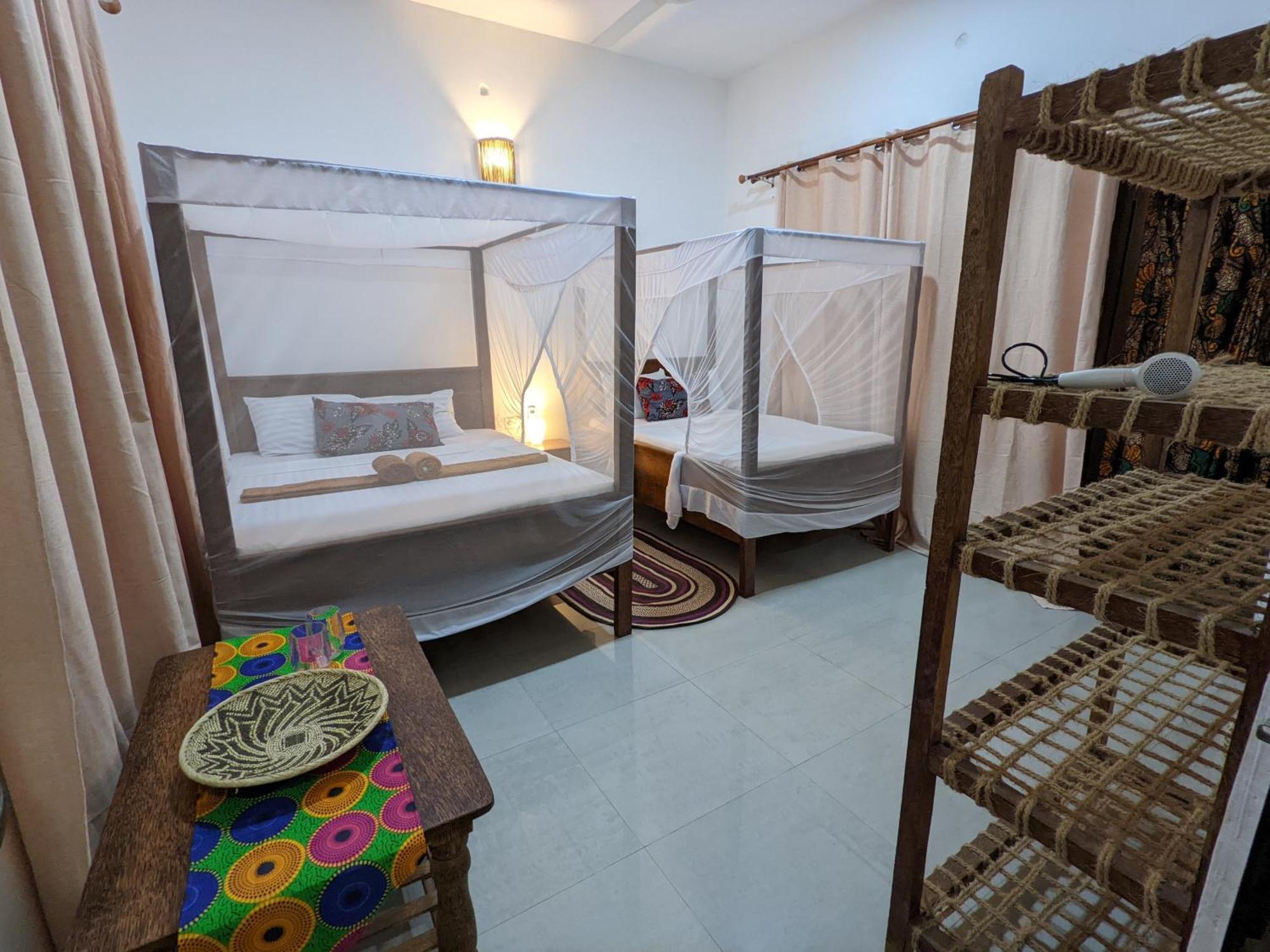 Mkadi Beach House Hotel Nungwi Cameră foto